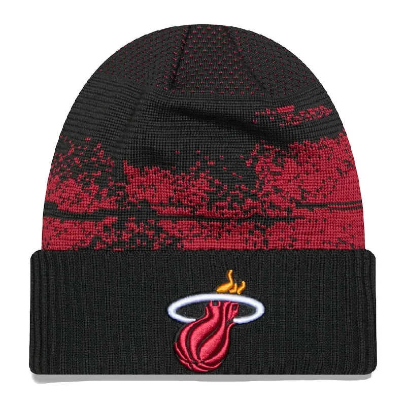 Miami Heat New Era Tip-Off Knit Beanie - Black/Red