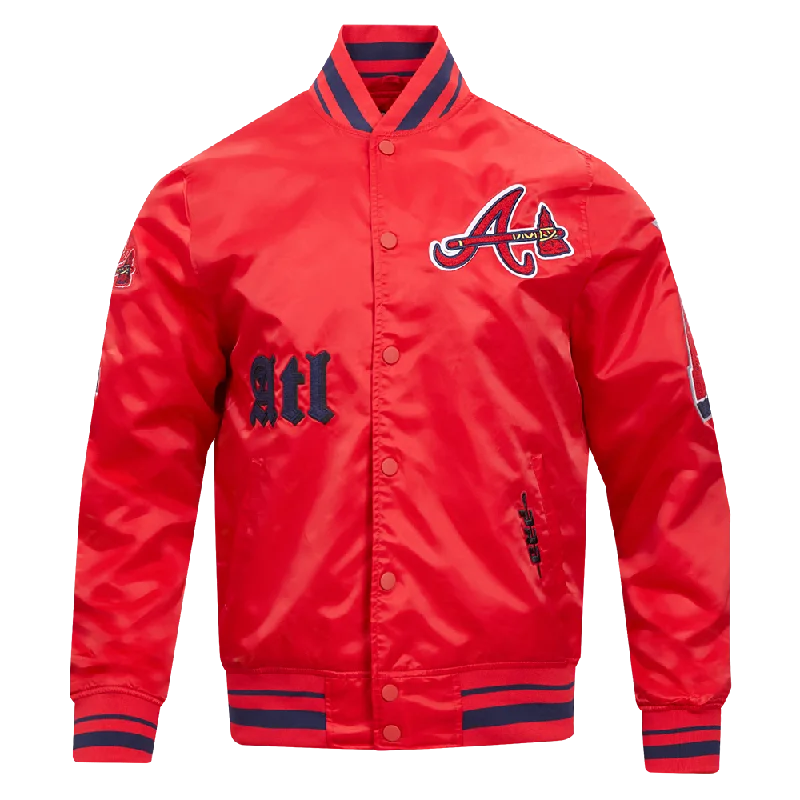 MLB ATLANTA BRAVES OLD ENGLISH MEN'S RIB SATIN JACKET (RED/MIDNIGHT NAVY/RED)