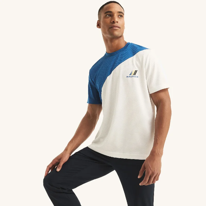 Nautica Mens Navtech Sustainably Crafted Colorblock T-Shirt