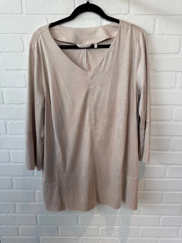 Top Long Sleeve By Soft Surroundings In Beige, Size: L