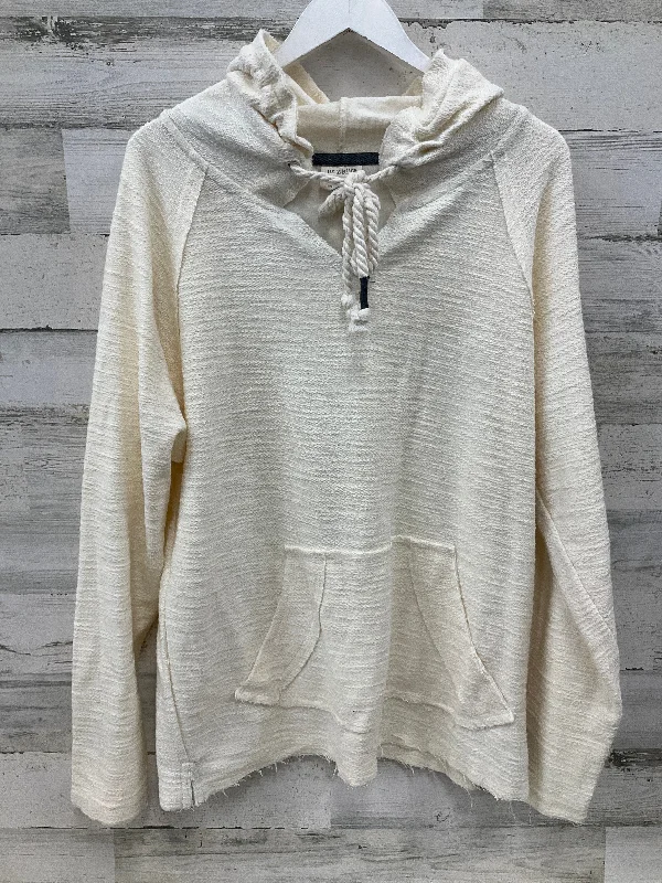 Top Long Sleeve By Clothes Mentor In Cream, Size: L