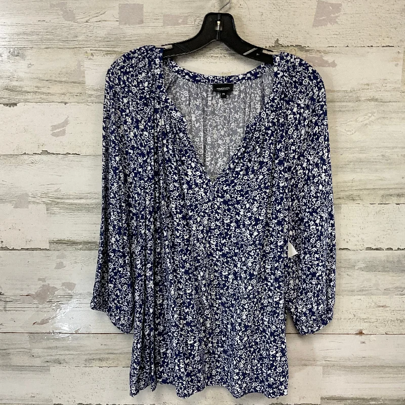 Top 3/4 Sleeve By Jones And Co In Blue & White, Size: 2x