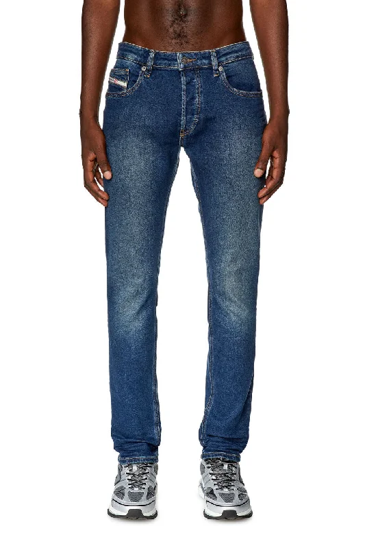 DIESEL Slim Jeans D-Luster 0ekav