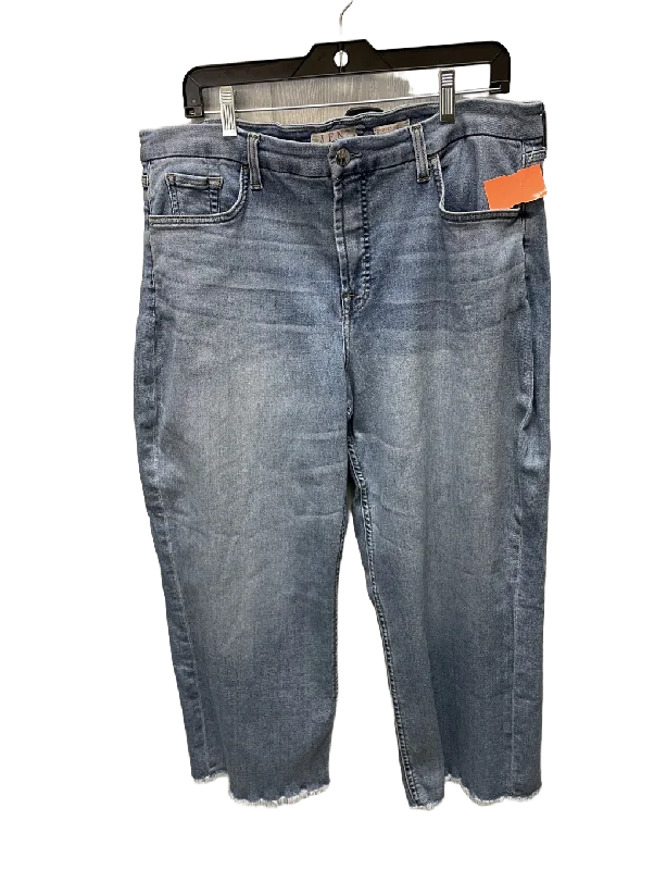 Jeans Cropped By 7 For All Mankind  Size: 18